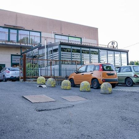 Appartamento Borgo Antico Paruzzaro Extérieur photo