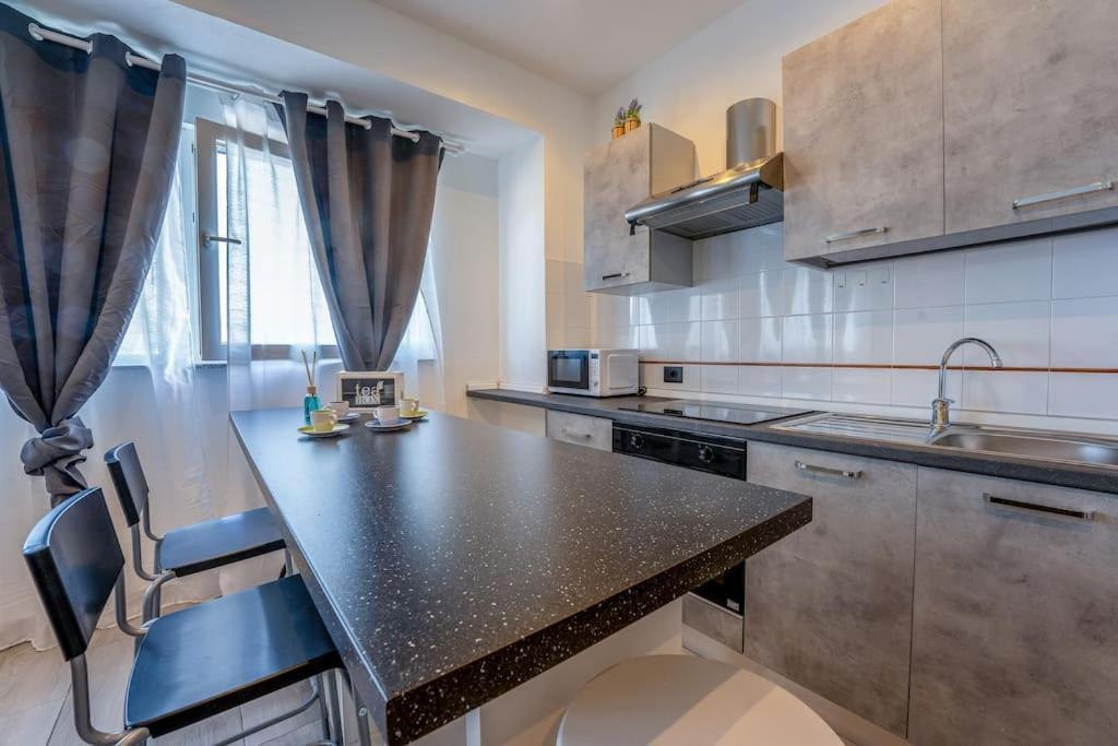 Appartamento Borgo Antico Paruzzaro Extérieur photo