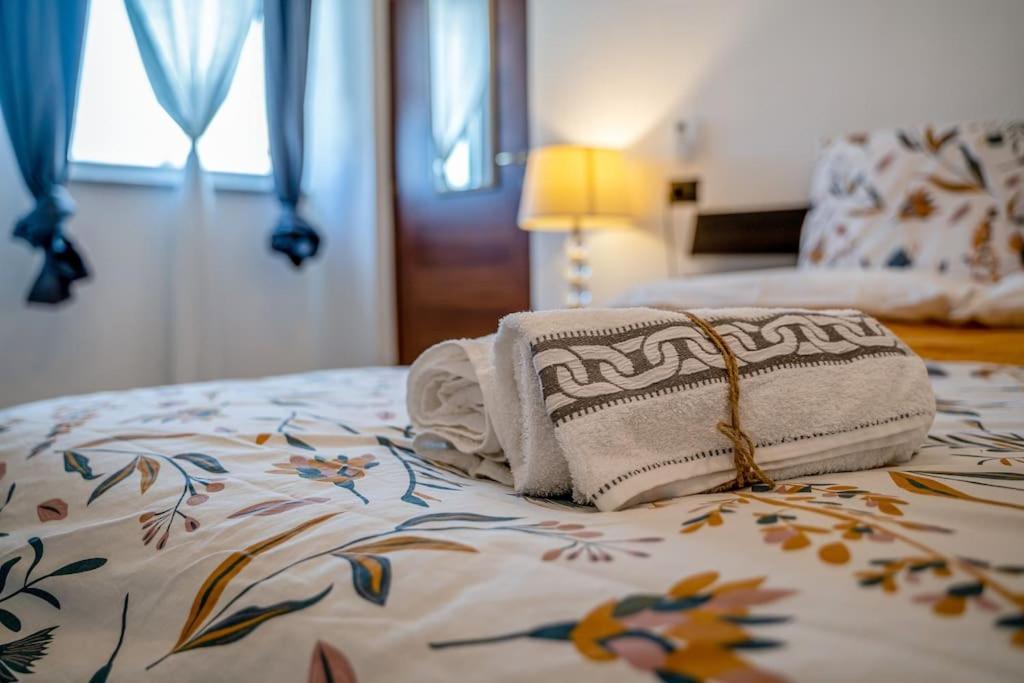 Appartamento Borgo Antico Paruzzaro Extérieur photo
