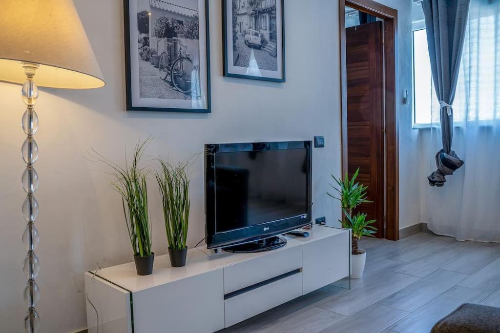 Appartamento Borgo Antico Paruzzaro Extérieur photo